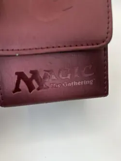 Magic the Gathering MTG Mana Flip Deck Box Ultra Pro RED Magnetic - 100 Cards - Image 2