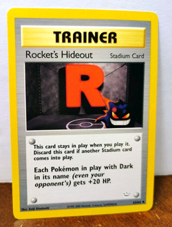 POKEMON ROCKET'S HIDEOUT 63/64 TRAINER NEO REVELATION LP GENGAR - Image 1