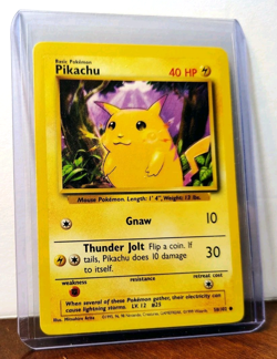 POKEMON PIKACHU 58/102 YELLOW CHEEKS BASE SET LP - Image 5