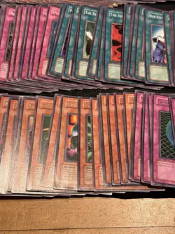 Lot of Over 800 Yu-Gi-Oh! Nice Cards Vintage Lot Early 2000s 2002 2003 2004 Rare - Image 4