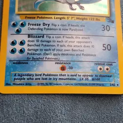 1999 Vintage Pokemon TCG Articuno 2/62 Fossil Holographic - Image 3