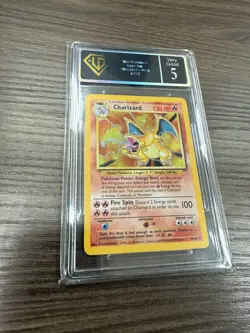 1999 Pokemon Game Charizard Holo 4/102 Base Set Card Unlimited UGC 5 - Image 1