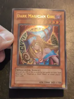 Yu-Gi-Oh! ULTRA RARE CARD DARK MAGICIAN GIRL RDS-ENSE2 LP - Image 2