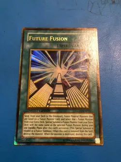 YUGIOH Gold Rare Future Fusion GLD2-EN039 PLAYED - Image 1