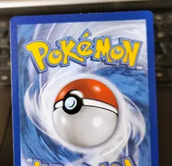POKEMON CHARIZARD 025/185 REVERSE HOLO RARE VIVID VOLTAGE LP-NM - Image 3