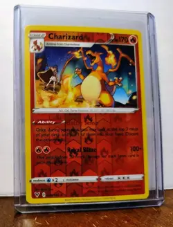 POKEMON CHARIZARD 025/185 REVERSE HOLO RARE VIVID VOLTAGE LP-NM - Image 5