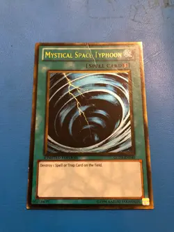 YUGIOH Gold Rare Mystical Space Typhoon GLD3-EN040 PLAYED - Image 1