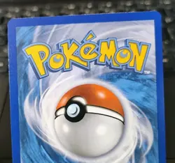 POKEMON MEW 32/68 RARE HIDDEN FATES NM NEAR MINT - Image 3