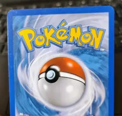 POKEMON VICTINI 14/101 HOLO RARE NOBLE VICTORIES LP - Image 3