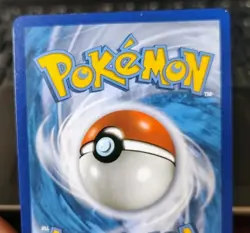 POKEMON MISTY'S WATER COMMAND 63/68 HOLO RARE HIDDEN FATES LP - Image 3