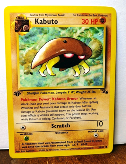 POKEMON KABUTO 50/62 1ST EDITION FOSSIL MP-LP - Image 1