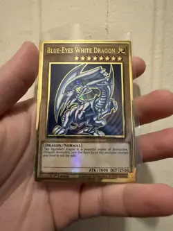 YuGiOh! Blue-Eyes White Dragon | MAGO-EN001 Maximum Gold Rare | 1st Edition | NM - Image 2