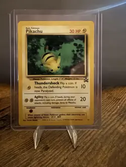 Pokemon Pikachu 27 Wizards Black Star Promo Regular 30 HP Thundershock Card - Image 1