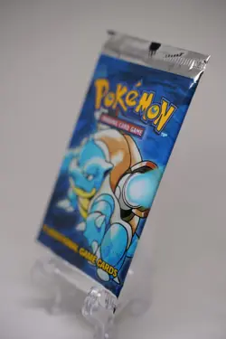 Pokemon Base Set Booster Pack Unlimited Blastoise Art WOTC TCG Vintage Sealed - Image 3