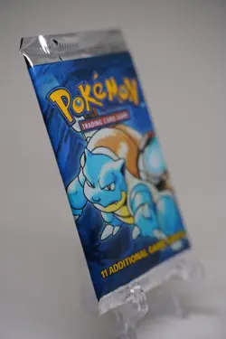 Pokemon Base Set Booster Pack Unlimited Blastoise Art WOTC TCG Vintage Sealed - Image 4