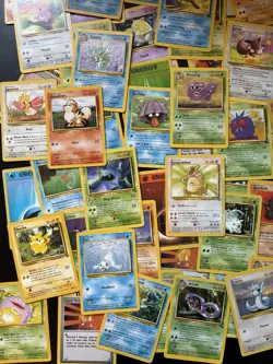 Vintage Fossil Pokemon Cards Bundle x 100 including base set 1999 WOTC - Image 3
