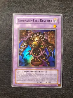 Thousand-Eyes Restrict DL1-001 Duelist League Promo Unlimited Super Rare VLP - Image 1