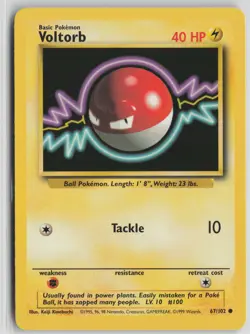 Pokemon Voltorb 067/102 Base Set NM card - Image 1