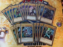 YUGIOH 100 Cards w/Dark Magician or Blue Eyes White Dragon and 4 Rares & 8 Holos - Image 2