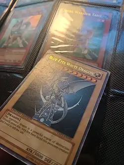 Yu-Gi-Oh! Blue-Eyes White Dragon YAP1-EN001 Ultra Rare - Image 2