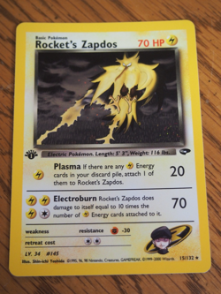 Pokemon 2000 1st Edition Gym Challenge Rocket's Zapdos rare holo card PSA 9 - Image 4