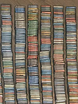 Magic: the Gathering 775 Unique Card Lot with 25 Rares with no Duplicates! - Image 4