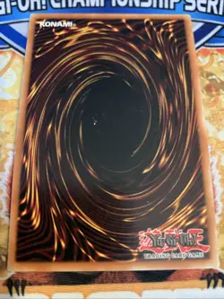 Yugioh Vampire Genesis SD2-EN001 LP - Image 2
