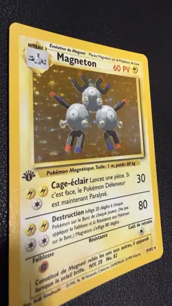 Pokemon French Base Set First Edition Magneton - NM - Image 2