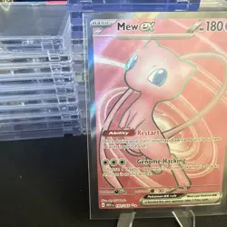 Pokemon Mew EX 2023 TCG Full Art Holo Rare Card 193/165 Scarlet & Violet 151 - Image 2