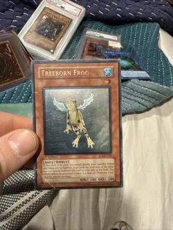 Yu-Gi-Oh! Treeborn Frog 1st Edition Ultimate Rare SOI-EN025 DAMAGED HP PLAYED - Image 1