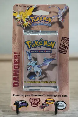 34.05g - Pokemon Fossil Booster Blister Pack Aerodactyl Artwork 1999 WOTC Sealed - Image 2