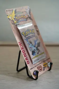 34.05g - Pokemon Fossil Booster Blister Pack Aerodactyl Artwork 1999 WOTC Sealed - Image 5