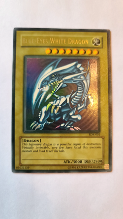 YuGiOh TCG: Blue-Eyes White Dragon SDK-001 MP-LP - Image 1