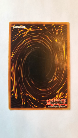YuGiOh TCG: Blue-Eyes White Dragon SDK-001 MP-LP - Image 2