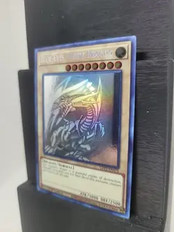 Yu-Gi-Oh! TCG Blue-Eyes White Dragon 1st Edition Ghost Rare Card GFP2-EN175 - Image 3