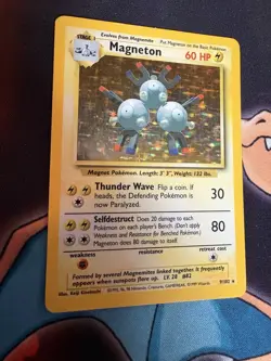 Pokemon Magneton Base Set 9/102 Holo Rare 60 HP Stage 1 English Card - Image 1