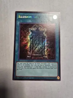 Yugioh! 1x Illusion Gate MZMU-EN023 Secret Rare 1st Ed NM - Image 1