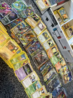 Pokemon TCG Massive Collection - 1000 + Cards - Modern - Vintage - Image 5