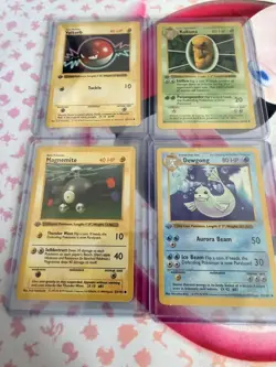 1st Edition Shadowless Pokemon Lot - Image 1