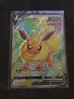 Flareon v 169/203SWSH07: Evolving Skies Ultra Rare Card Near Mint Condition - Image 1