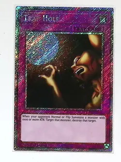 Trap Hole - RA03-EN085 - Platinum Secret Rare - 1st Edition Yugioh - Image 1