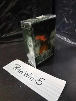 THE X-FILES 1996 COLLECTIBLE CARD GAME 60 CARD STARTER DECK NEW & SEALED - Image 3