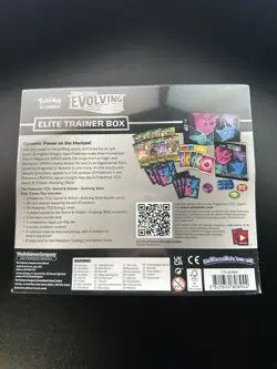 Pokemon Sword & Shield Evolving Skies Elite Trainer Box - Image 2