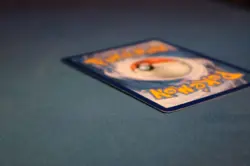 Pokemon Galarian Moltres v TCG Brilliant Stars Holo Card 183/172 Secret Rare - Image 3
