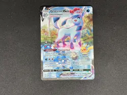 Pokemon TCG - Glaceon VMAX (Alternate Art Secret) 209/203: Evolving Skies Holo - Image 1