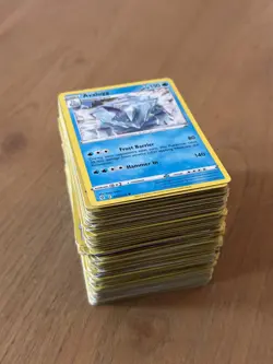 Pokemon 200 Character Cards Lot Mystery Grab Bag NO ENERGY/TRAINERS Box Lot #7 - Image 3