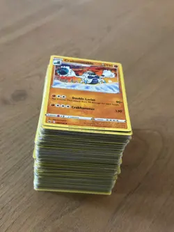 Pokemon 200 Character Cards Lot Mystery Grab Bag NO ENERGY/TRAINERS Box Lot #6 - Image 3