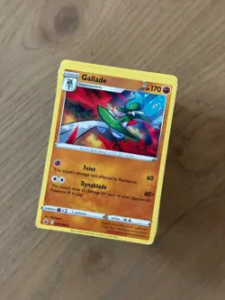 Pokemon 200 Character Cards Lot Mystery Grab Bag NO ENERGY/TRAINERS Box Lot #8 - Image 2