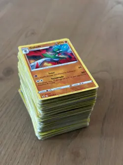 Pokemon 200 Character Cards Lot Mystery Grab Bag NO ENERGY/TRAINERS Box Lot #8 - Image 3