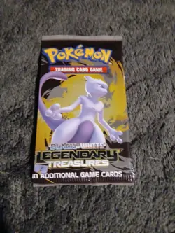 Pokemon Black And White Legendary Treasures Sealed Booster Pack 2013 - Image 2